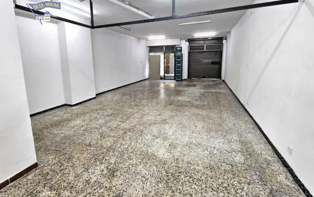 OPORTUNIDAD DE INVERSIÓN EN LOCAL COMERCIAL EN EL CENTRO DE  - foto 2