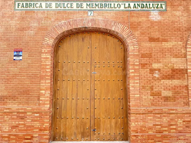 ¡¡ CASA EN EL CENTRO DE PUENTE GENIL !! - foto 2