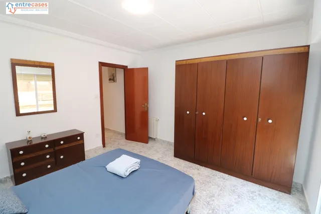 CASA Y SOLAR  EN LA PLAYA DE PUERTO DE SAGUNTO. — 16