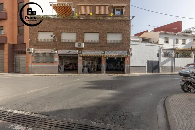 Local comercial 123m² en venta - Zona metropolitana - foto 2