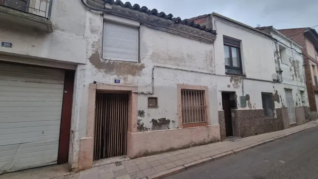 Casa para reformar en Alagón (Zaragoza) — 4
