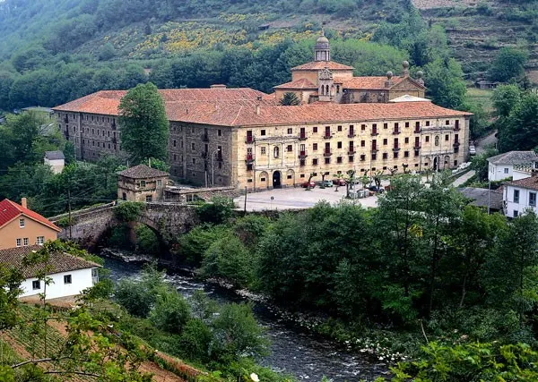Piso en Venta en Corias (Cangas De Narcea) Asturias — 9