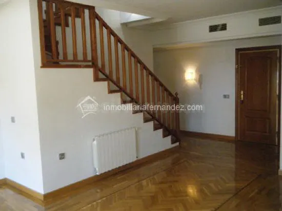 Piso en la mejor zona de Cáceres - foto 4