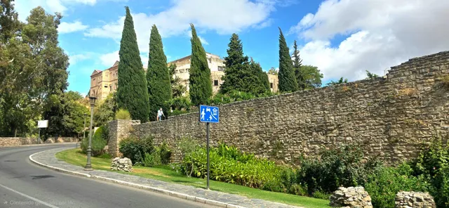 DOS CASAS + DOS GARAJES PRIVADOS en Ronda — 27