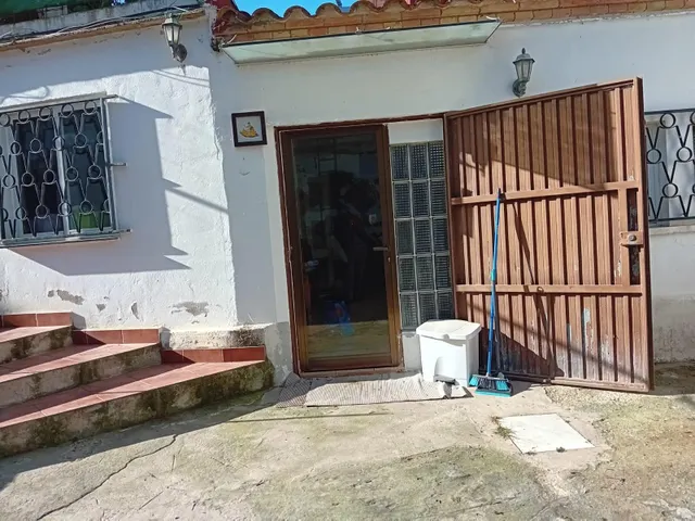 Rustica con dos cabañas en Urbanització Quint Mar, Sitges — 4