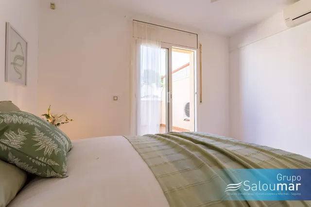 CASA ADOSADA DE 3 habitaciones DOBLES - LA POBLA DE MONTORNES — 34