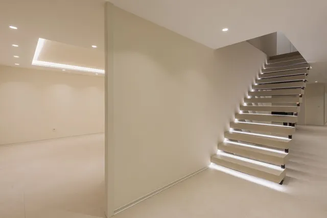 Chalet 6 habitaciones 419m² en venta - Marbella — 23