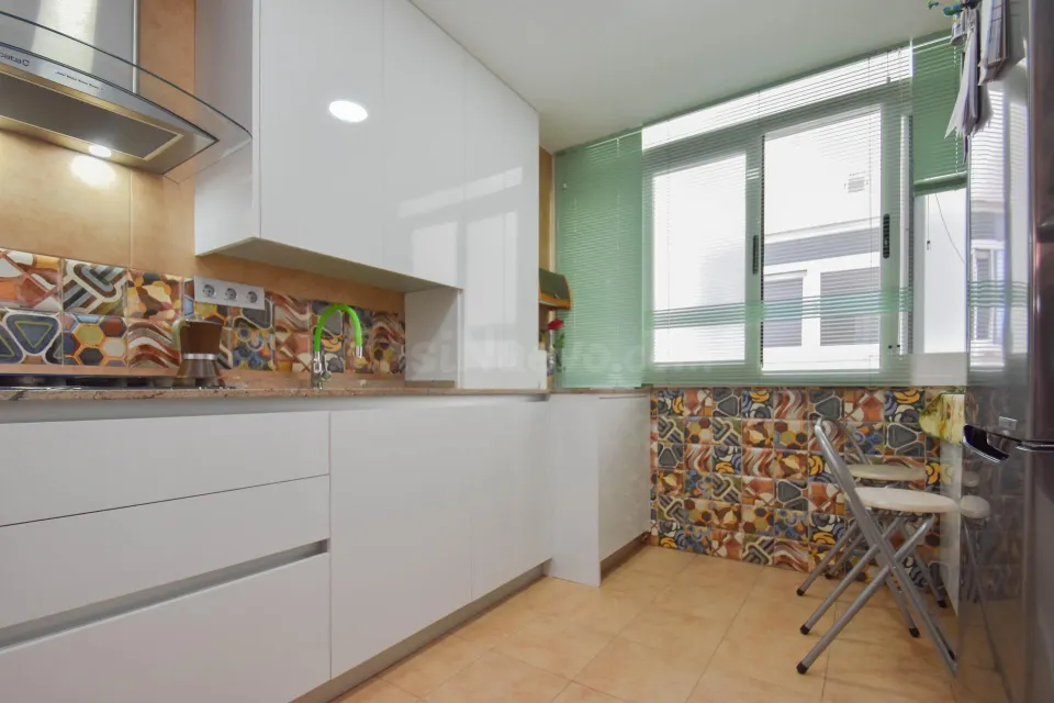 FANTÁSTICO PISO EN PLENO CENTRO DE GRANADA