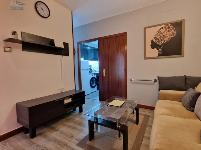Piso en venta en Los Mallos, A Coruña - Oportunidad única — 7