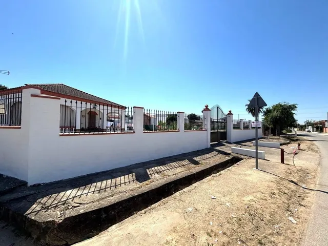 TU NUEVO HOGAR TE ESPERA EN VILLAVERDE DEL RÍO - foto 4