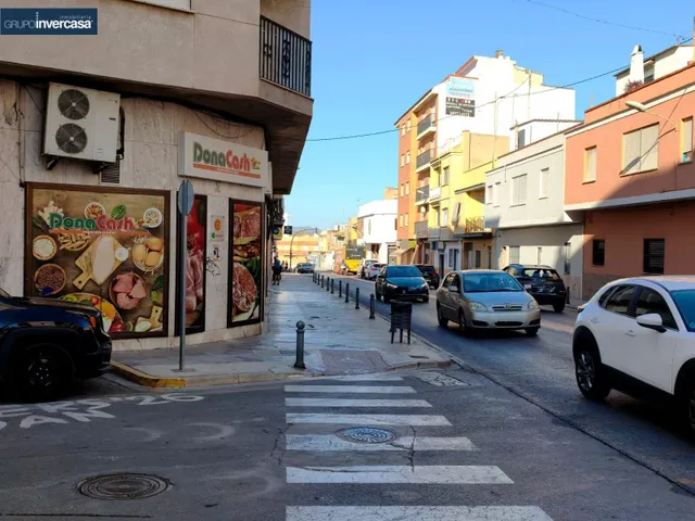 Gran local comercial de 261 m2 situado en zona céntrica de Vilamarxant (Valencia). — 30