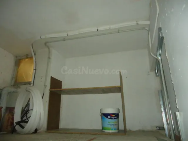 EDIFICIO EN VENTA CON DOS LOCALES Y CINCO VIVIENDAS - foto 5