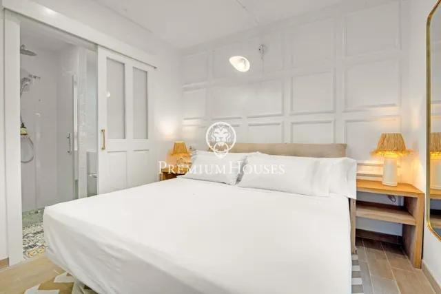 Casa con piscina y jardín en Sant Jordi d'Alfama — 47