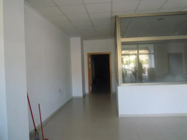 GANDIA (JUZGADOS NUEVOS) - LOCAL COMERCIAL - SE VENDE — 14