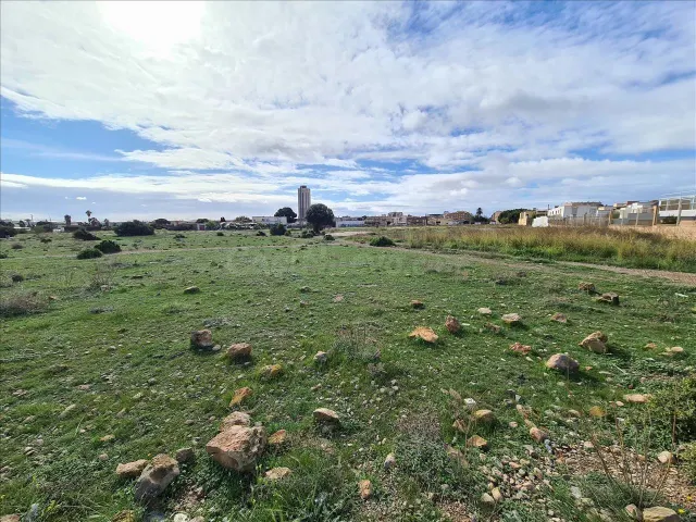 Suelo urbano en venta junto al instituto nuevo - foto 2