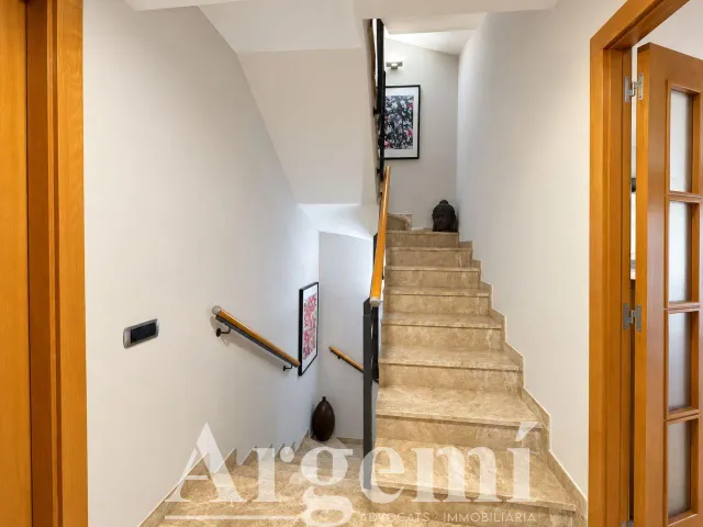 Casa adosada en venta en Montcada i Reixac — 13