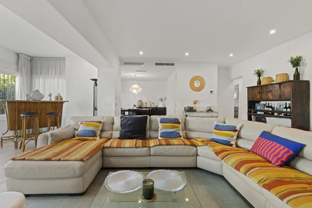 Chalet 4 habitaciones 230m² en venta - Marbella - foto 2