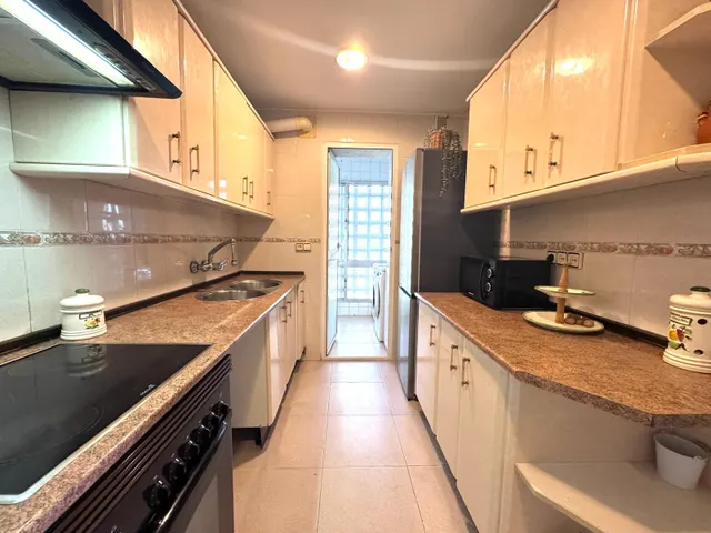 Se vende piso en av. duque de abrantes — 7