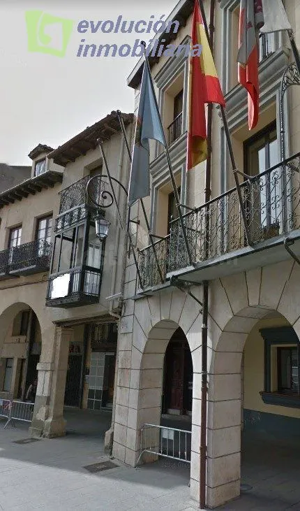 EDIFICIO EN CENTRO DE ARANDA DE DUERO, BURGOS - foto 2