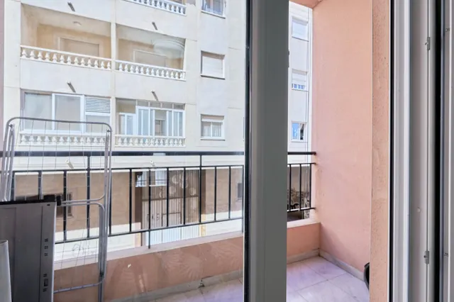 Reformada vivienda de 1 habitación con piscina — 24