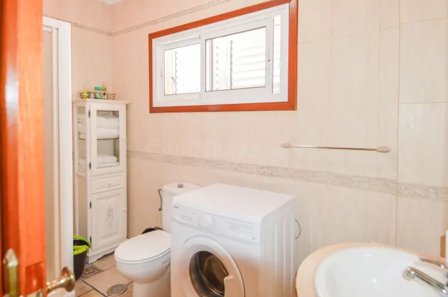 Coqueto apartamento con preciosas vistas al mar y a toda Lom - foto 5
