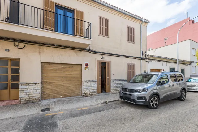 Planta baja de 4 habitaciones con inquilinos — 23