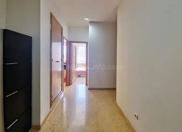 Amplio local comercial de 130 m2 en Son Espanyolet (con opci - foto 3