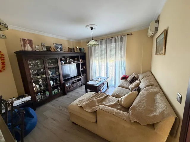 Casa Unifamiliar de 3 dormitorios y sótano en Fuenteamarga — 13