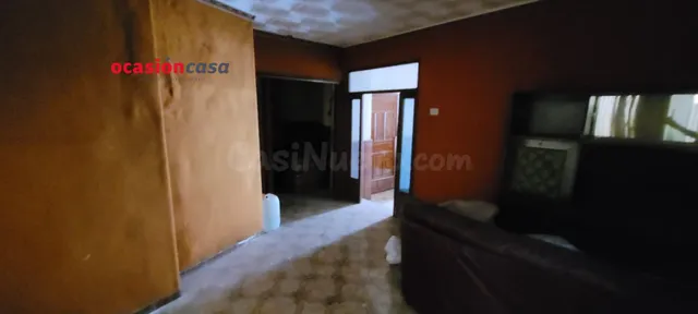 CASA EN VENTA JUNTO A SALESIANOS — 4