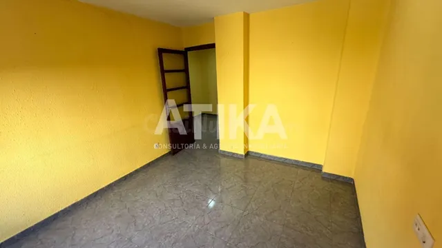 PISO A LA VENTA CERCA UNIVERSIDAD - ONTINYENT - foto 2