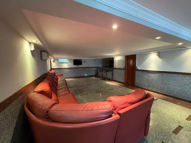 Chalet 8 habitaciones 700m² en venta - Centro — 29