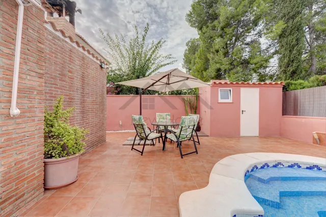 Chalet independiente en montecolorado | 400 m2 de parcela a solo 15 minutos de Valencia — 11