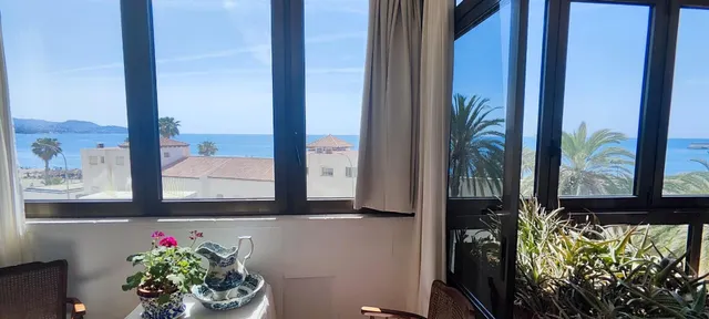 Oportunidad única en primera línea de playa – Paseo de la Farola, La Malagueta (Málaga) — 5