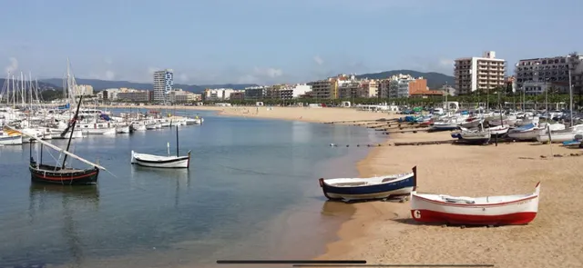 Palamós: apartamento a estrenar, céntrico y a escasos metros de la playa — 9