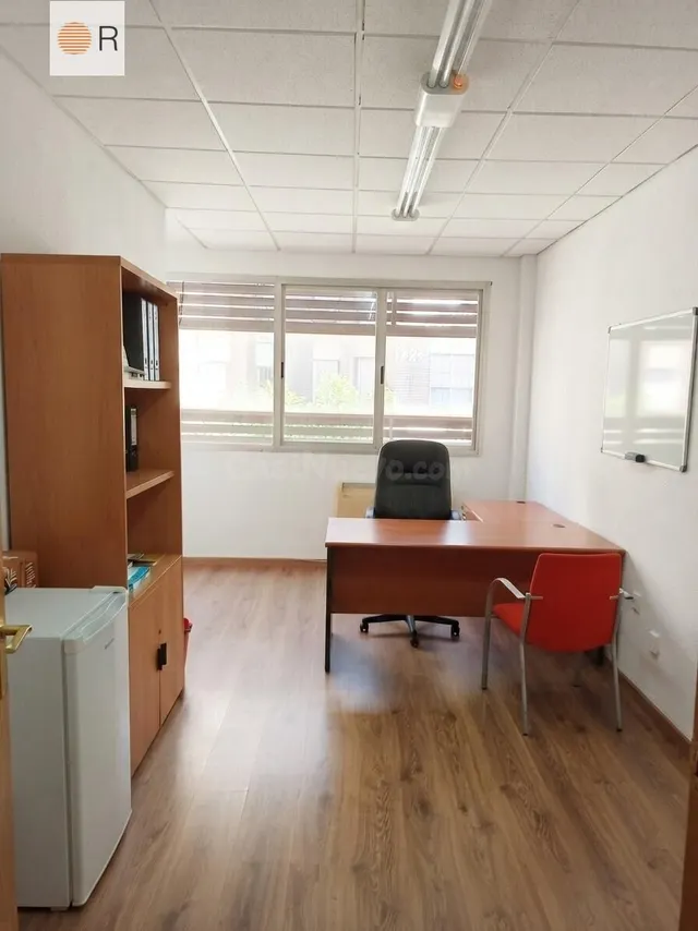Local Comercial en el Corazón de Zoco - Oportunidad Única po