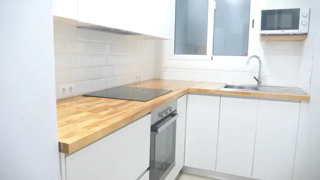 Piso reformado en venta en Carrer Sant Isidre, El Poble Sec - Parc de Montjuïc — 14