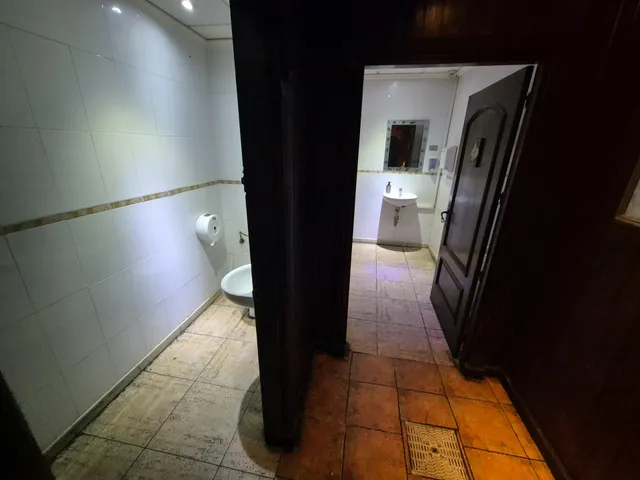 VENTA DE BAR EN PETRER - OPORTUNIDAD ÚNICA — 28