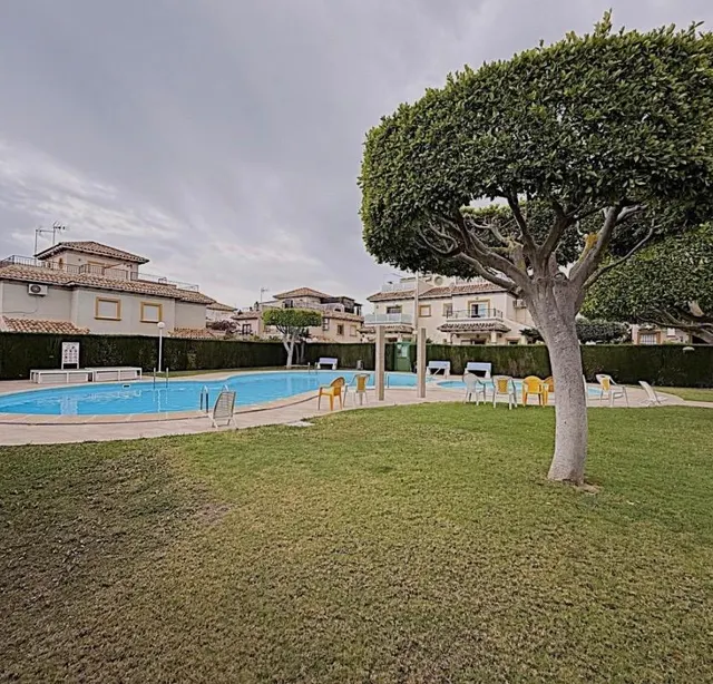 Impecable Adosado en Rocío del Mar, Orihuela Costa - €220.000 — 20
