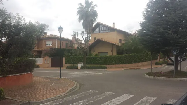 VENTA MAGNÍFICO CHALET EN URBANIZACIÓN ZAUDÍN CLUB DE GOLF (Sevilla) — 6