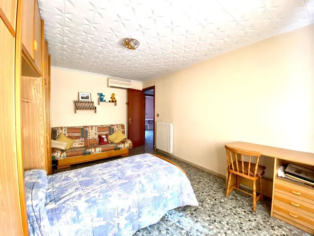 Casa unifamiliar en planta única con amplios espacios y gran terraza — 15