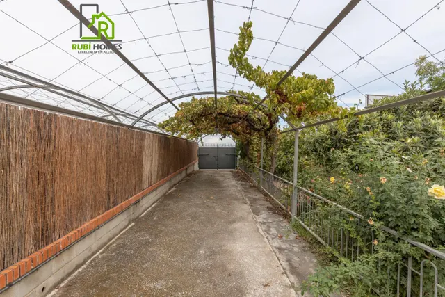 Nave industrial + vivienda (2500m2) - Alhendín — 47