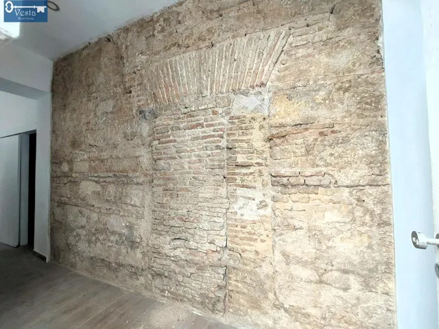 PRECIOSO BAJO CON PATIO - foto 5