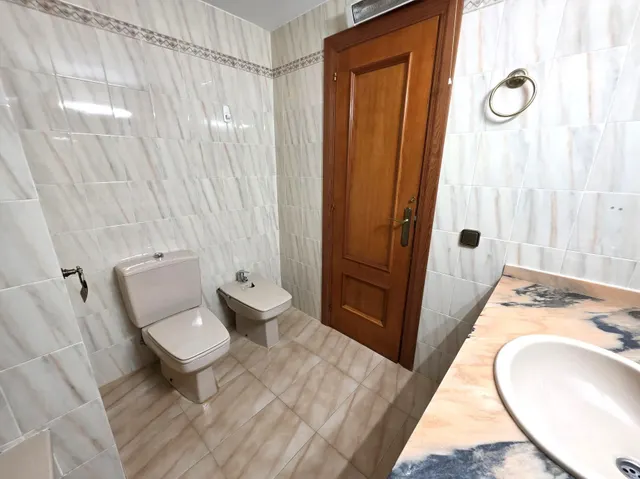 Villa en Gran Avenida de Benicàssim. Cerca del pueblo y de la playa del Voramar. 1700 m2 de parcela, — 18