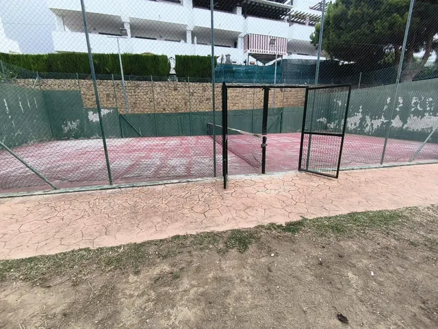 ÁTICO DE 2 DORMITORIOS EN RIVIERA DEL SOL! — 24