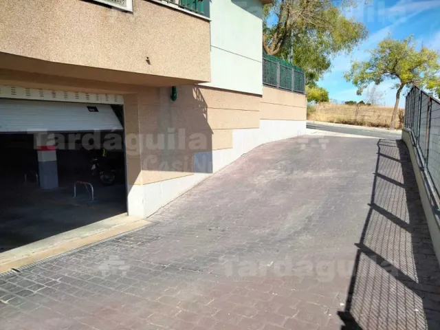 PLAZAS DE GARAJE EN PLANTA CALLE EN HUERTA OTEA — 3