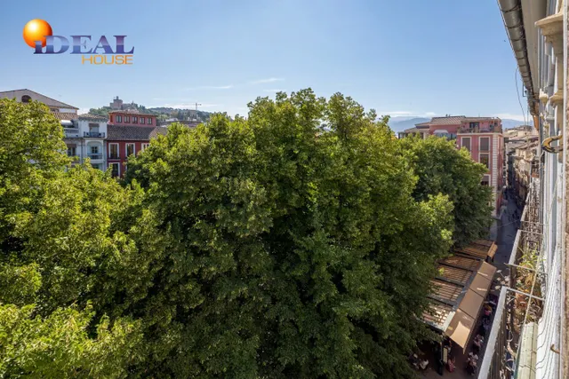 A LA VENTA EDIFICIO EN PLAZA BIB-RAMBLA — 6
