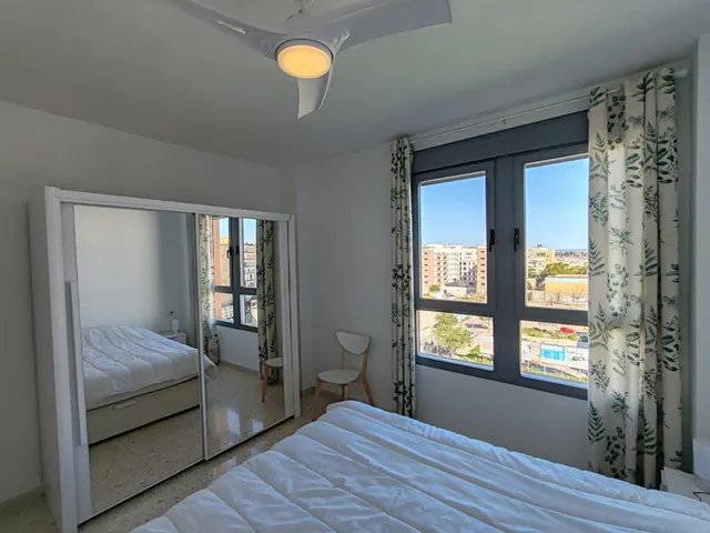 Piso amueblado con Piscina — 11