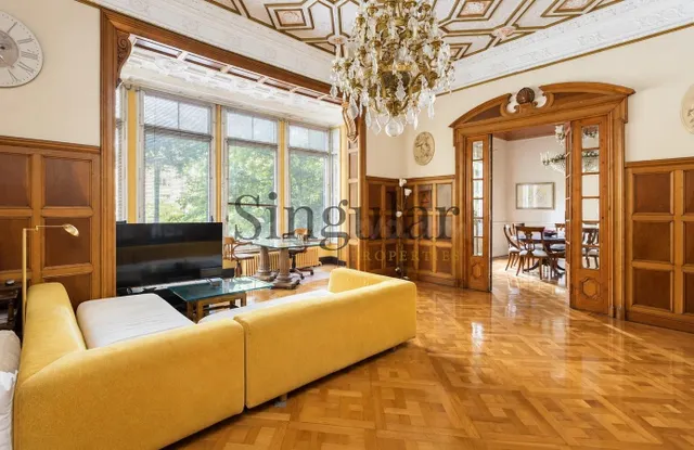 Elegante vivienda modernista de más de 200 m2 en el Eixample — 3