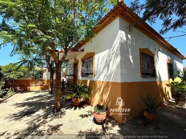 Encantadora Casa de Campo en Cuevas Bajas. NO HIPOTECABLE