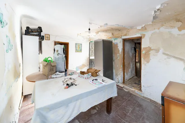 CASA EN AGRÓN — 11